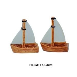 Boat Miniature - White & Brown (3x1.5x4cm)