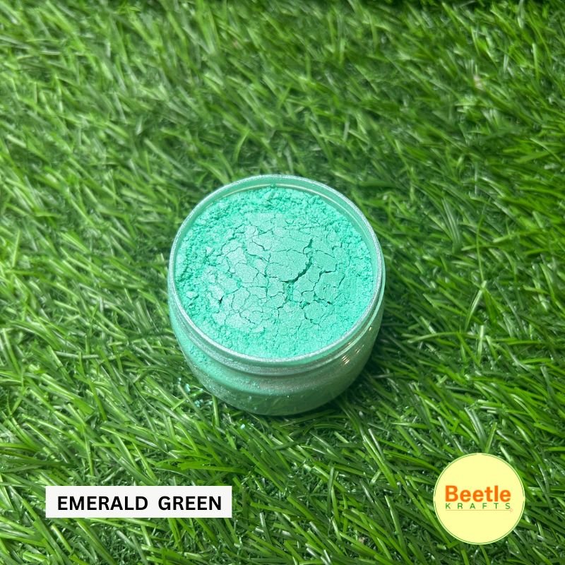 Buy Green Metallic Pigment Powder (20gm) | Beetle Krafts