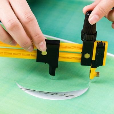 Circle Cutter Paper Trimmer for Scrapbooking, Cardmaking & DIY Crafts (Cuts 10mm to 150mm Circles) 17 239 3