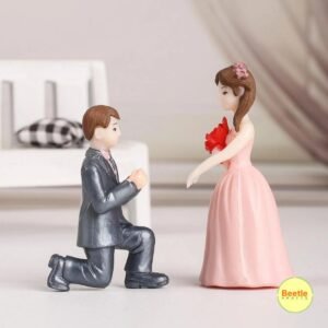 Romantic Propose Style Couple Miniature Set – 5.5cm | Wedding & Engagement DIY Accents