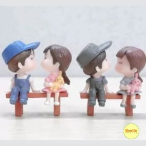 Cute Couple on Bench Miniature – 5cm | Whimsical DIY Craft Accessory